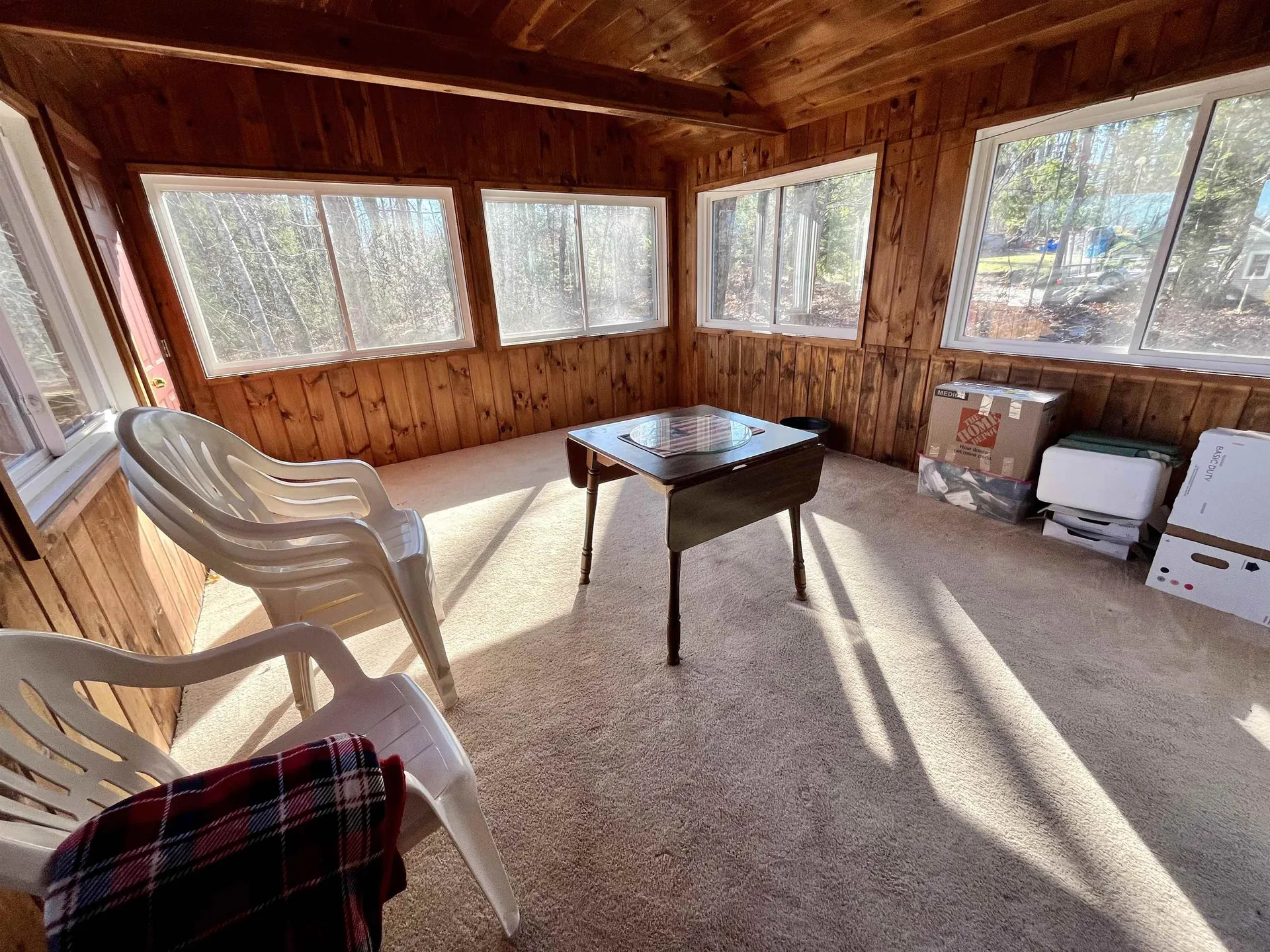 17 Glen Drive Hudson NH 03051-4427