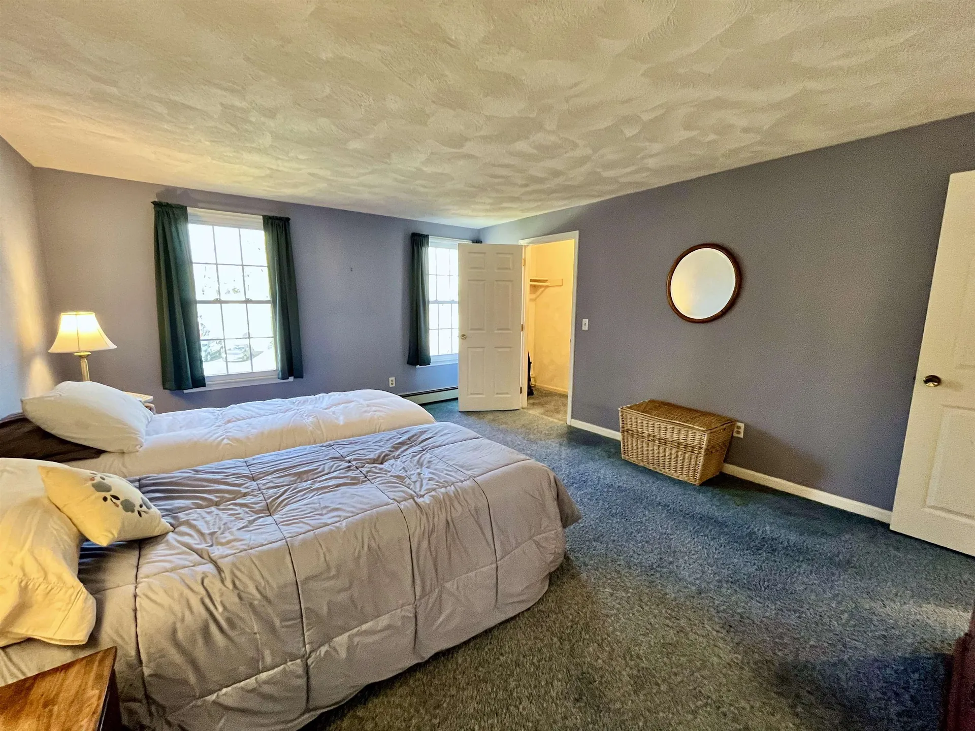 17 Glen Drive Hudson NH 03051-4427