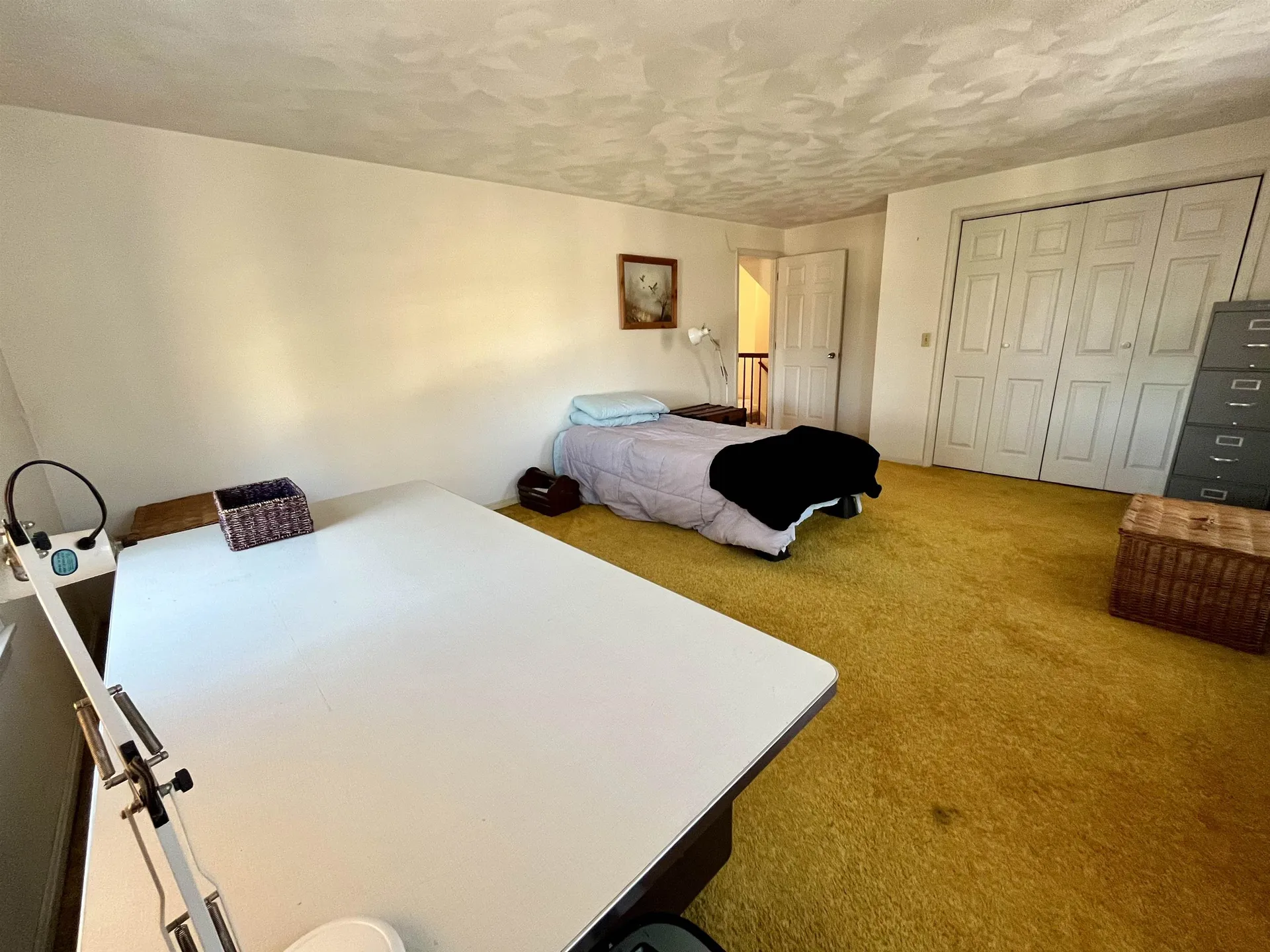 17 Glen Drive Hudson NH 03051-4427