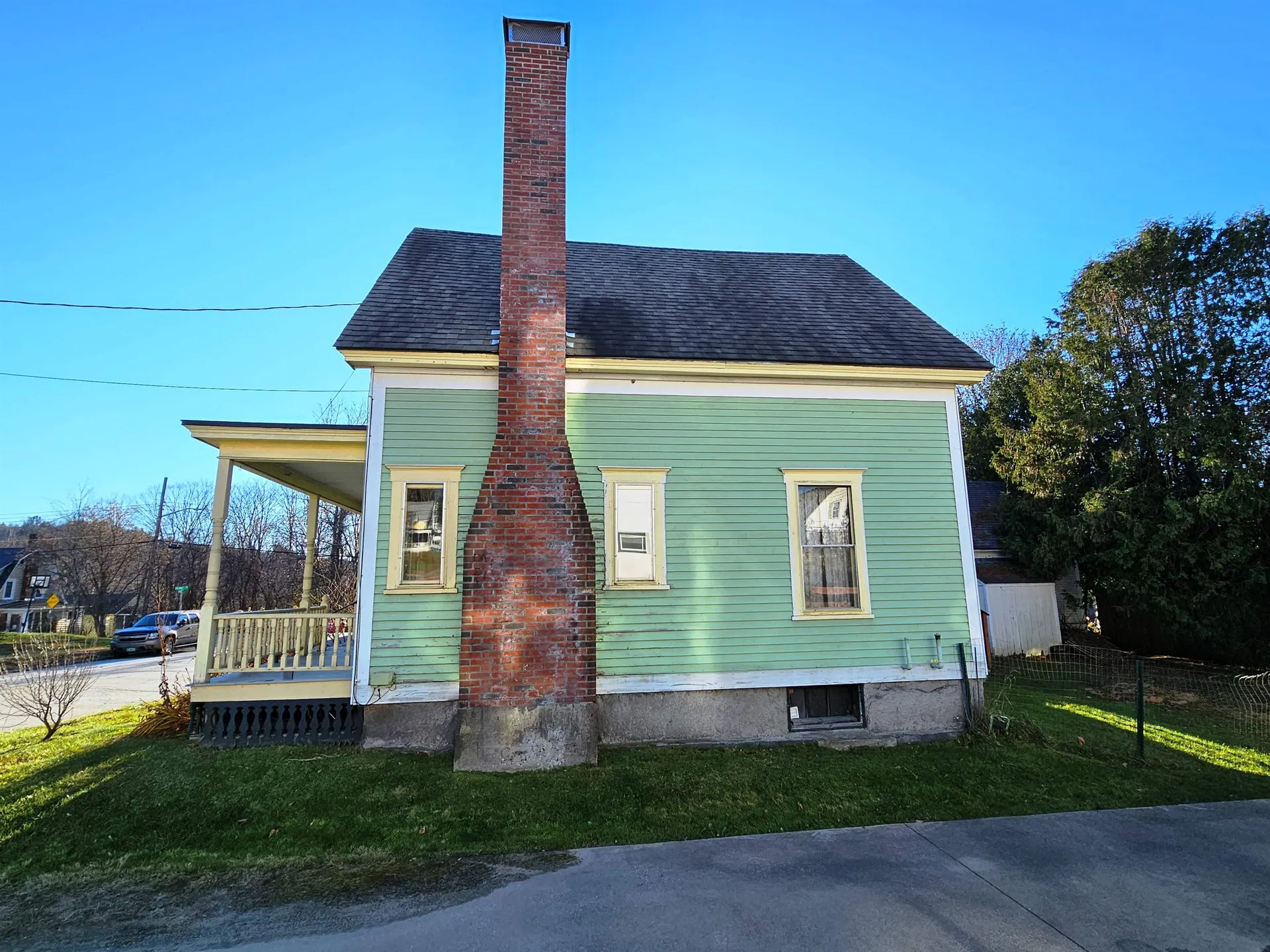 9 Trow Avenue Barre City VT 05641