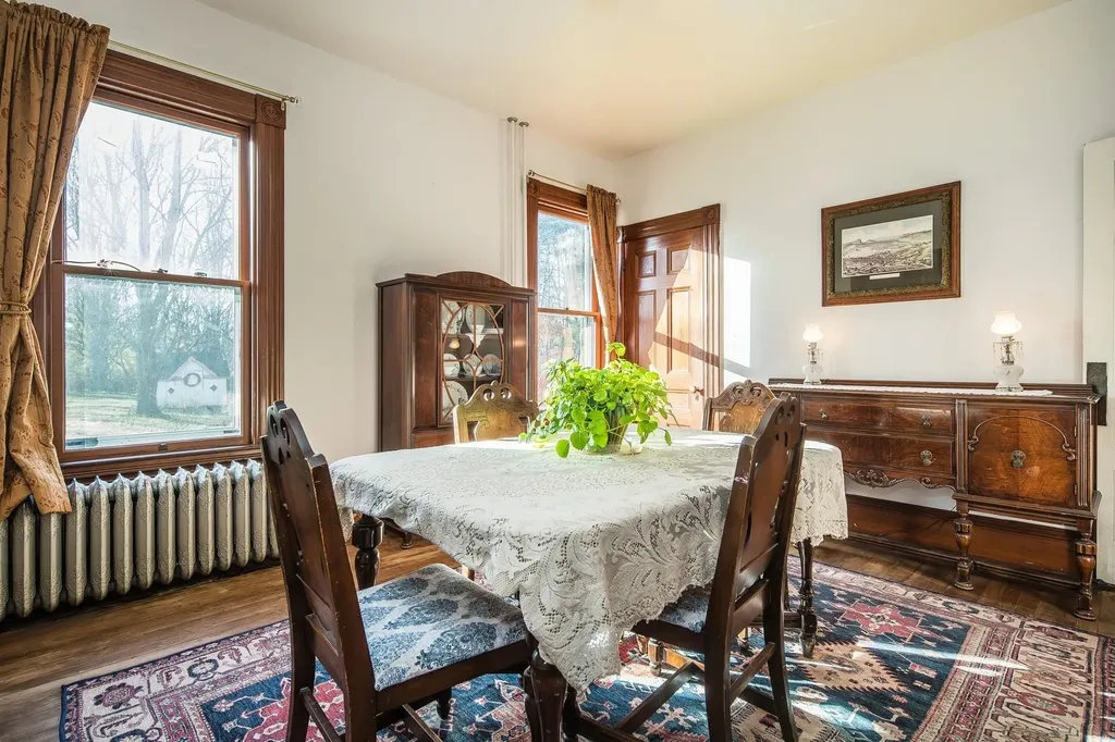 898 Main Street Castleton VT 05735