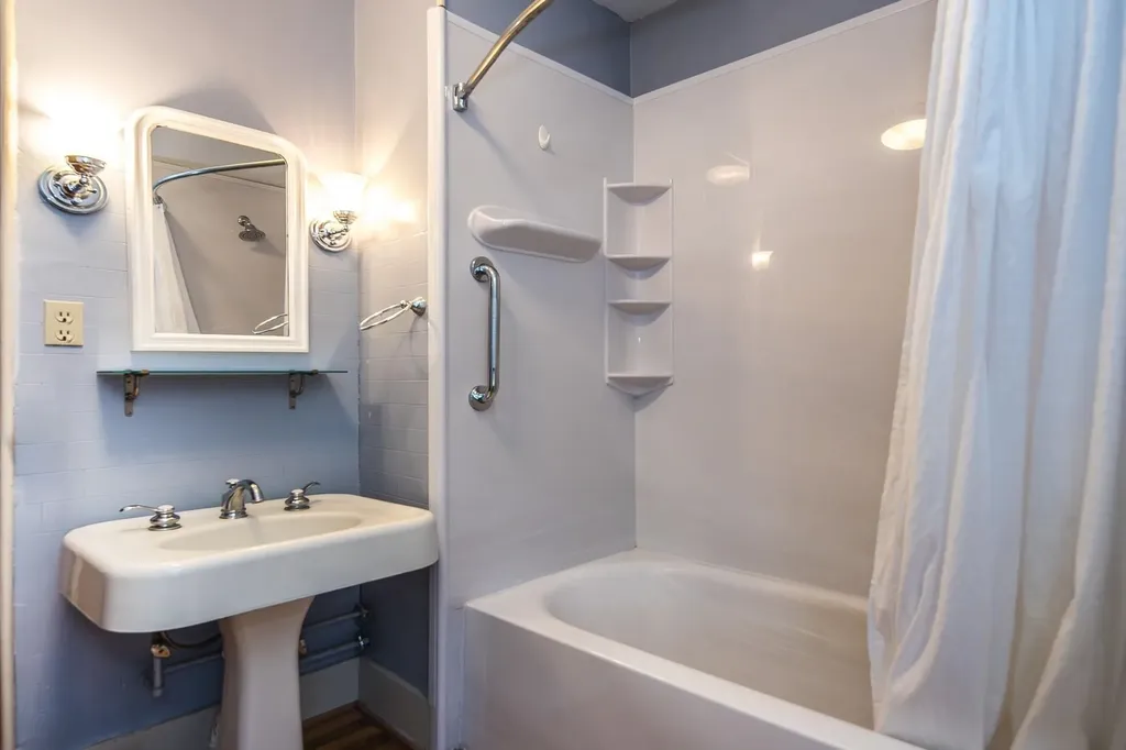 898 Main Street Castleton VT 05735