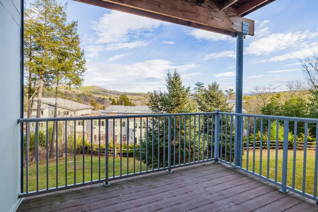 7 Gile Drive Hanover NH 03755