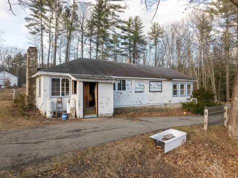 385 Jackman Pond Road Tamworth NH 03883