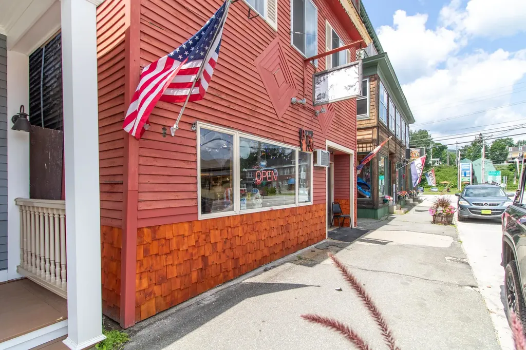 18 Cross Street Brighton VT 05846