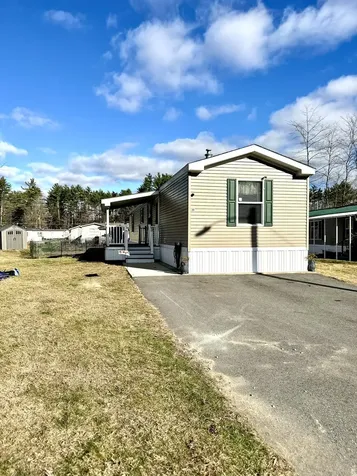 40 Blue Jay Court Keene NH 03431
