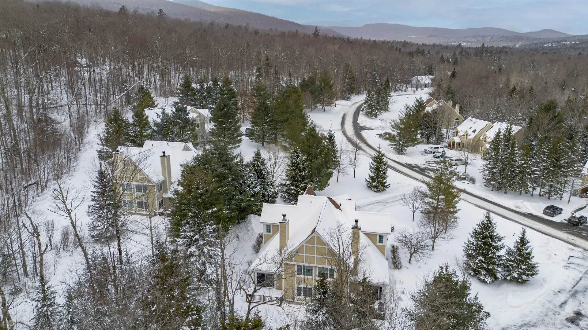 70b Kingswood Road Dover VT 05356