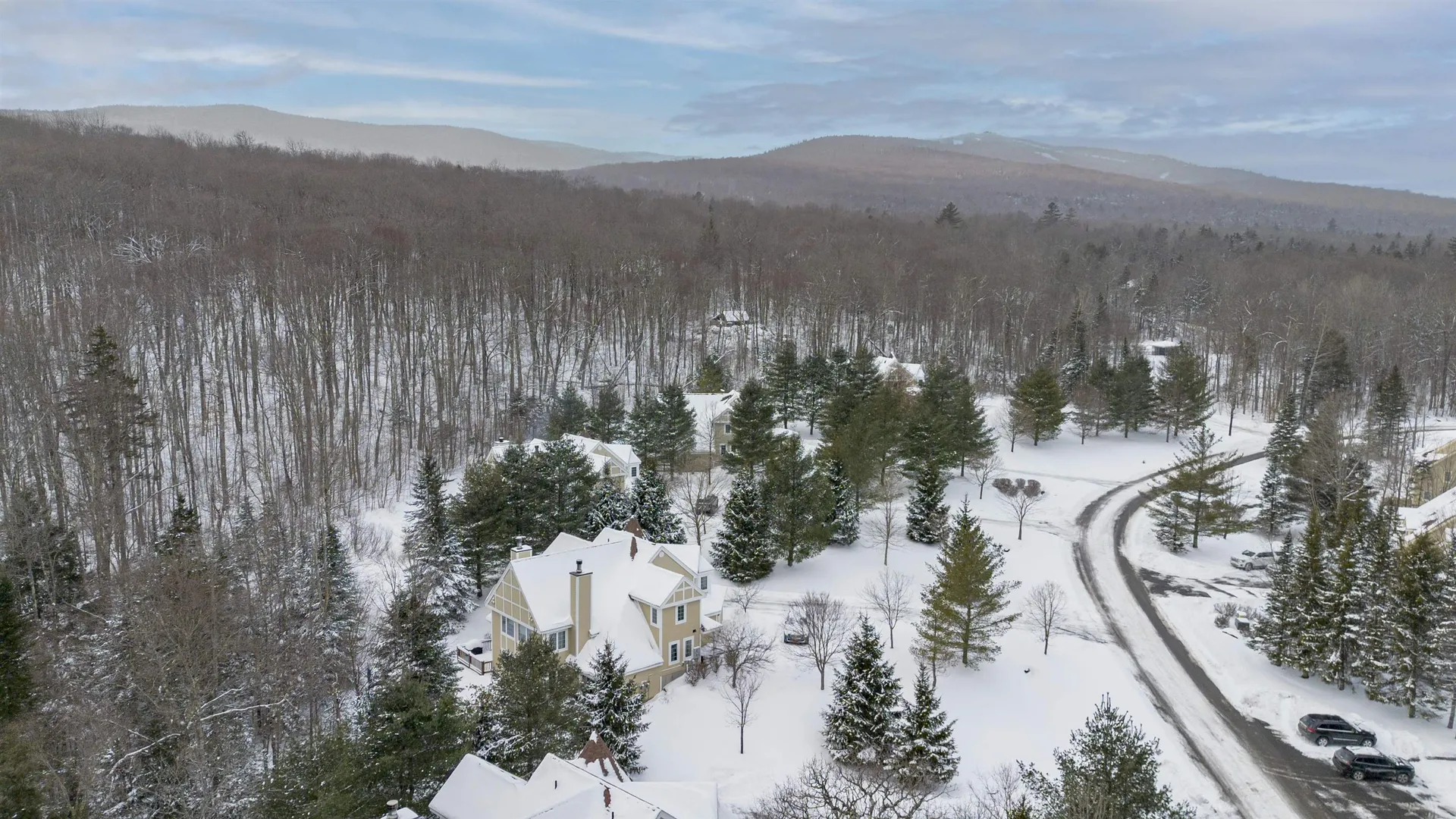 70b Kingswood Road Dover VT 05356