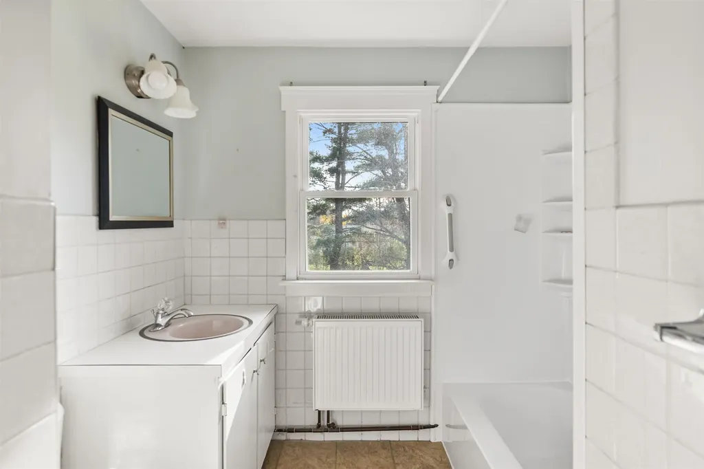 200 Juniper Ridge Shelburne VT 05482