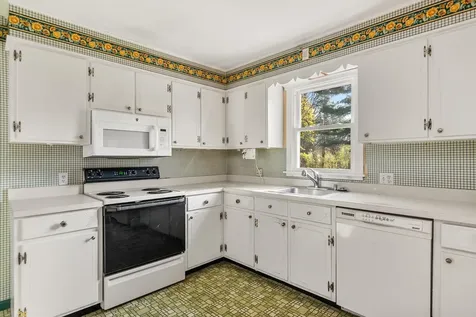 200 Juniper Ridge Shelburne VT 05482