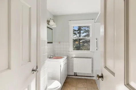 200 Juniper Ridge Shelburne VT 05482