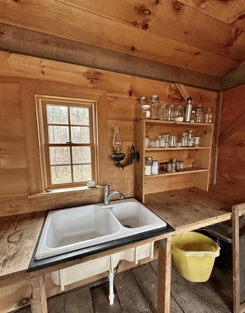 781 Ballard Farm Road Wells VT 05774