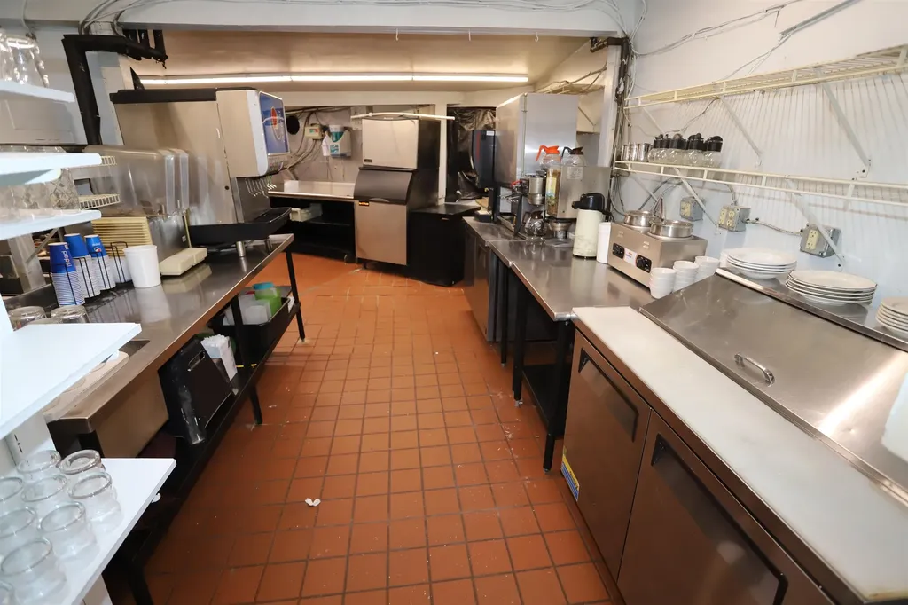 686 Broad Street Lyndon VT 05851