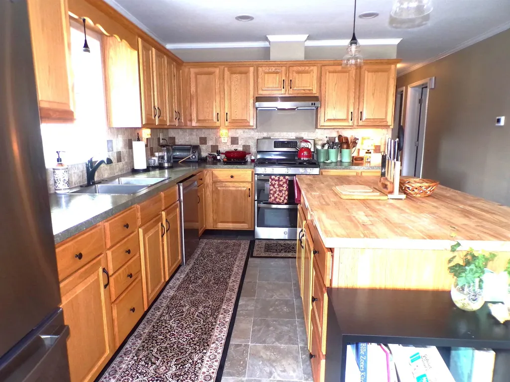 1 Eagle Nest Drive Franklin NH 03235