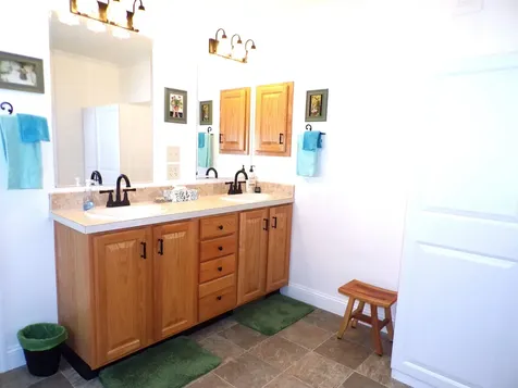 1 Eagle Nest Drive Franklin NH 03235