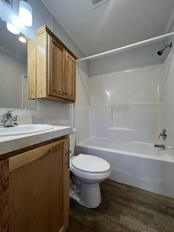 39 Twin Bridge Road Northfield NH 03276