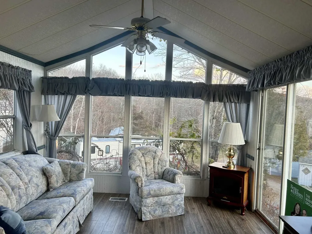 194 Buckley Street Weare NH 03281