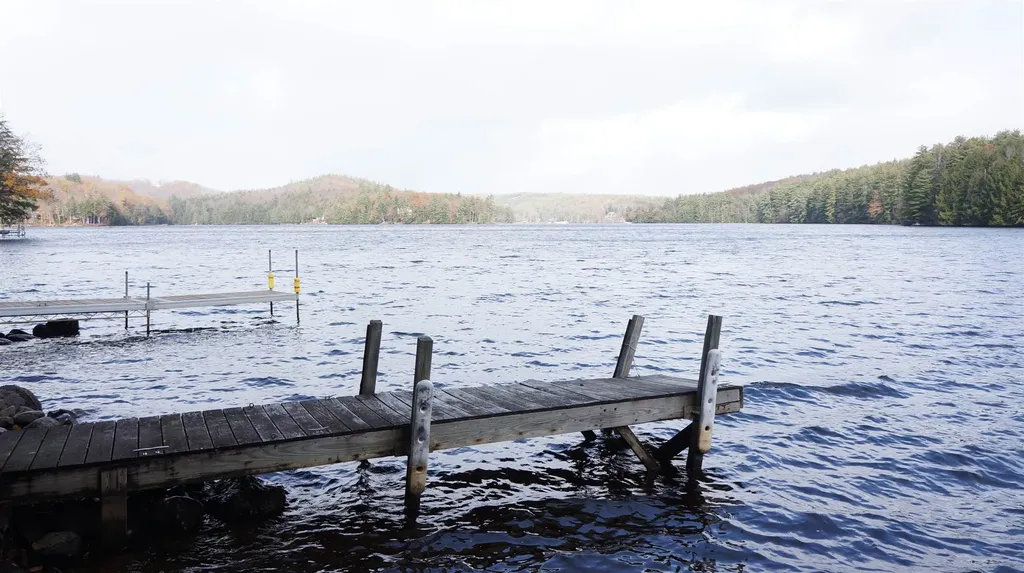 86 Dudley Brook Road Weare NH 03281