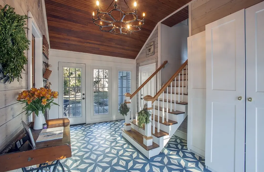 34 East Derry Road Derry NH 03038