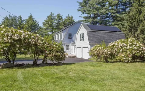 34 East Derry Road Derry NH 03038