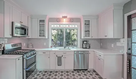 34 East Derry Road Derry NH 03038