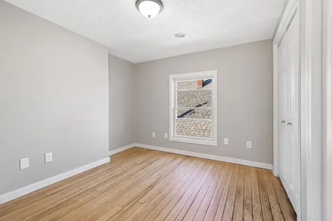 14 Middle Street Nashua NH 03060