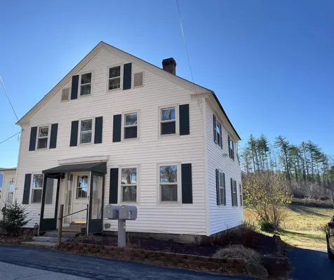 3 Old Batchelder Road Raymond NH 03077