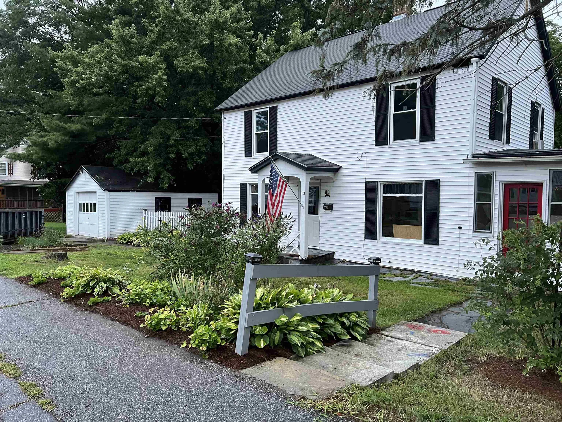 13 Curtis Street Claremont NH 03743