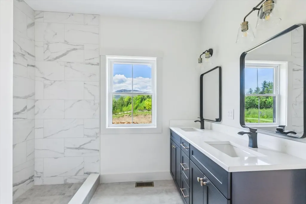 19 Roberts Drive Jaffrey NH 03452