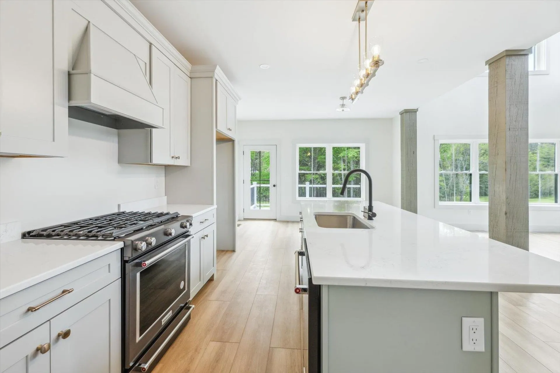 19 Roberts Drive Jaffrey NH 03452