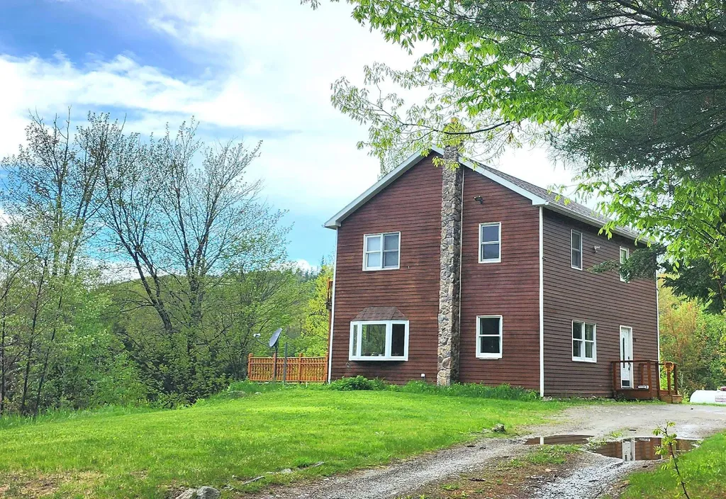 958 Faraway Road Dalton NH 03598
