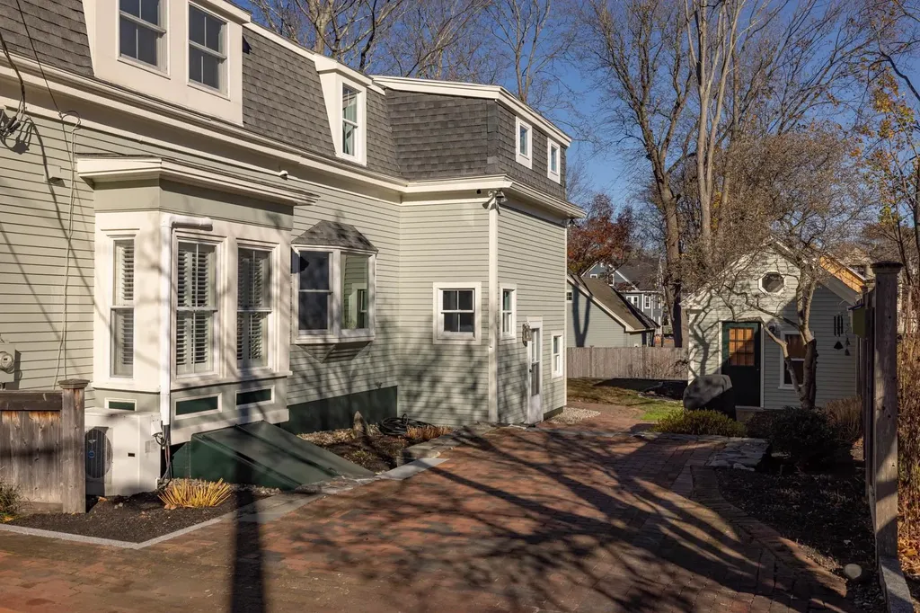 267 Broad Street Portsmouth NH 03801