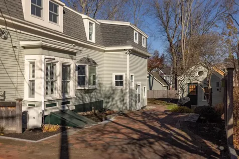 267 Broad Street Portsmouth NH 03801