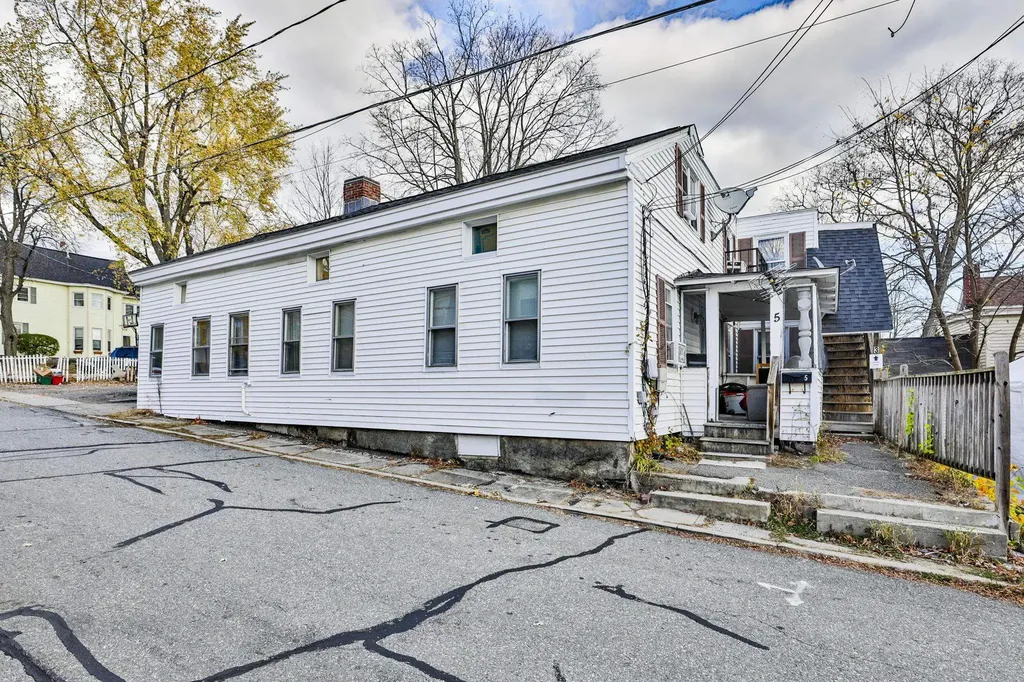 5-7 Norton Street Nashua NH 03060