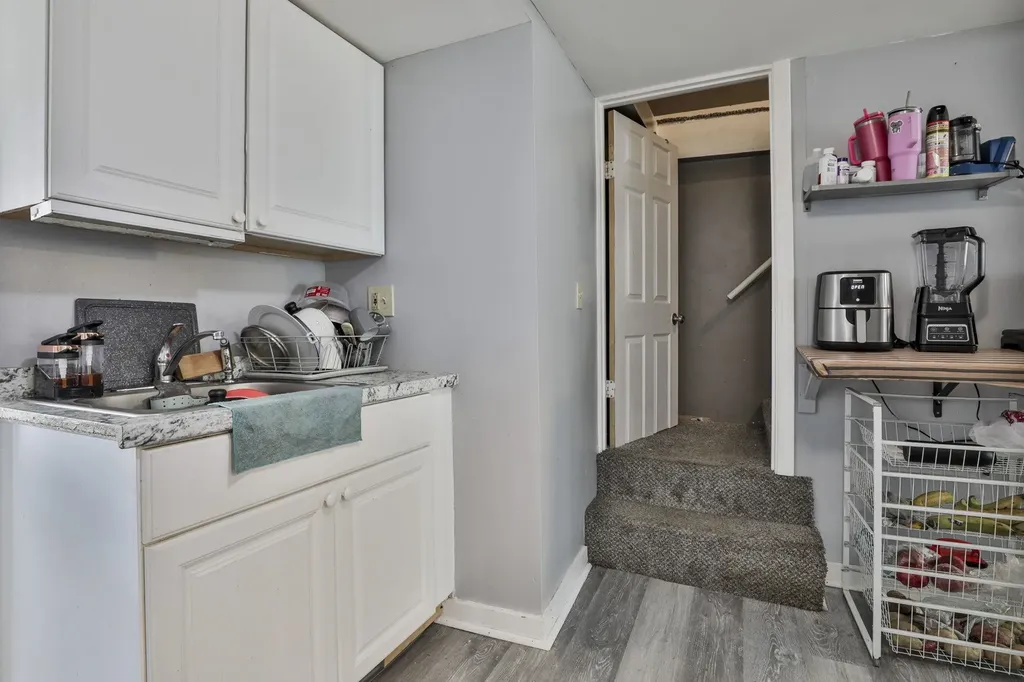 5-7 Norton Street Nashua NH 03060