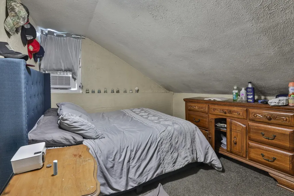 5-7 Norton Street Nashua NH 03060