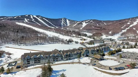 228 East Mountain Road Killington VT 05751
