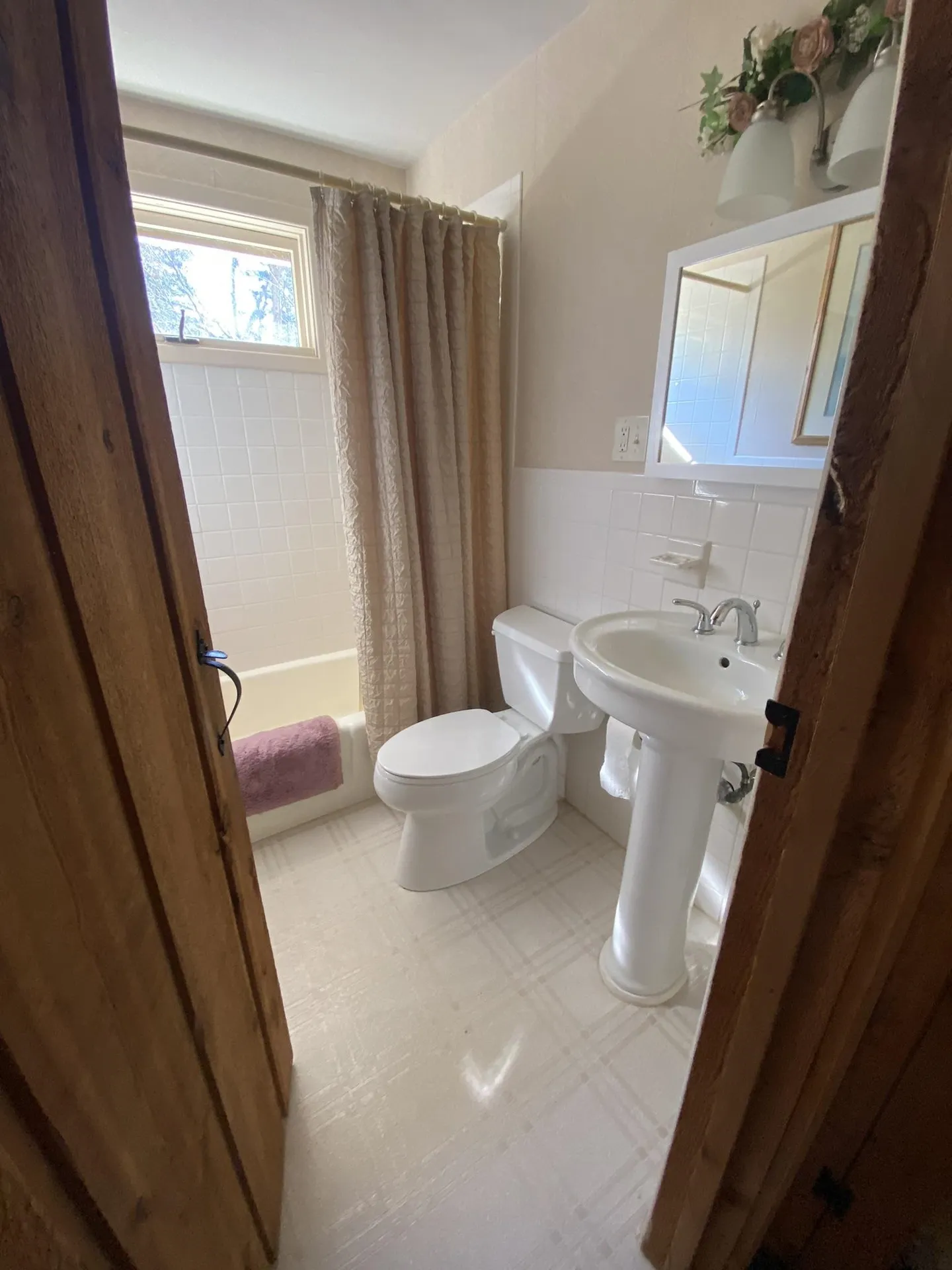 21 Dorr Fitch Road Dover VT 05356-0535