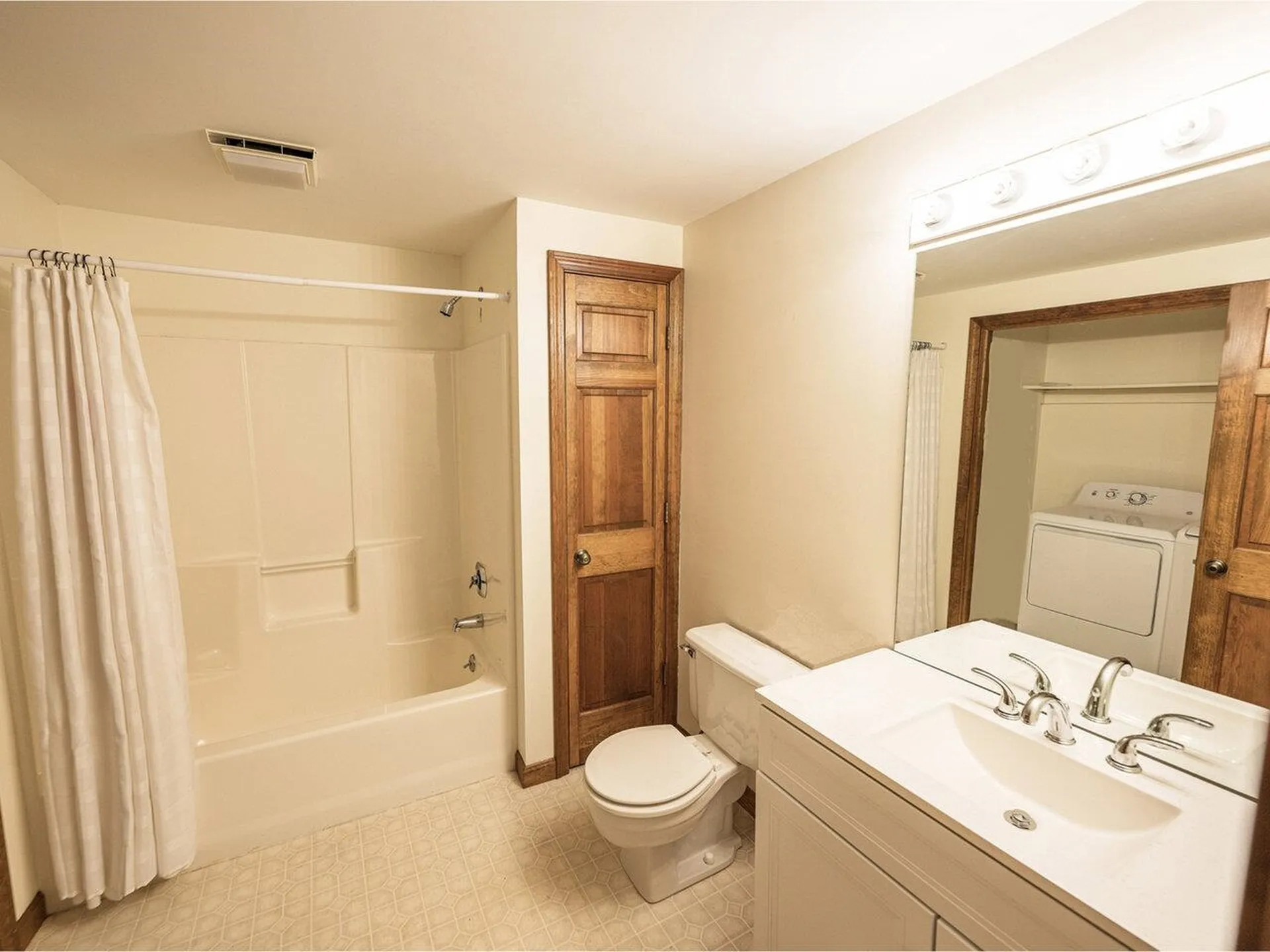 6 Beechwood Lane Jericho VT 05465