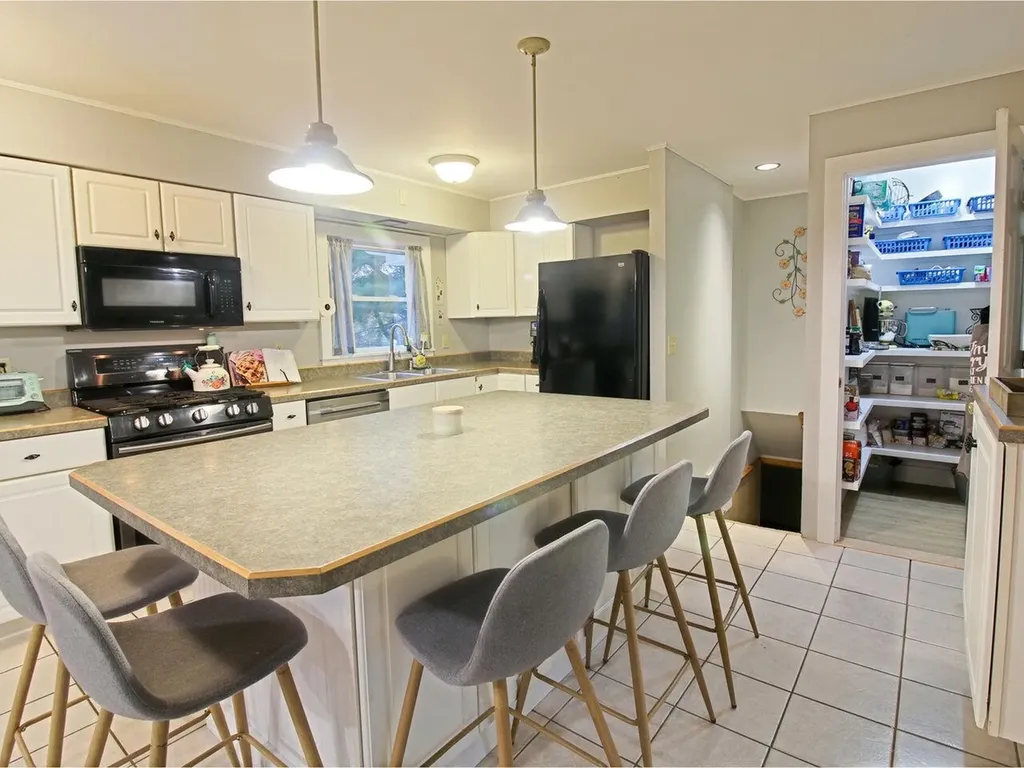 98 Bank Street St. Albans City VT 05478