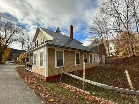 4 School Street Rockingham VT 05154