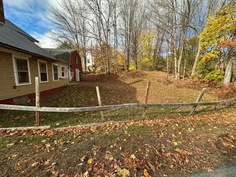 4 School Street Rockingham VT 05154