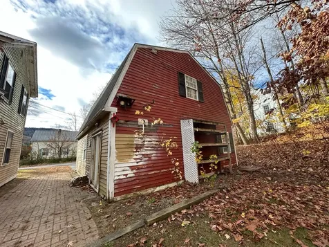 4 School Street Rockingham VT 05154
