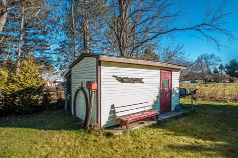 2 Bridge Street Milan NH 03588