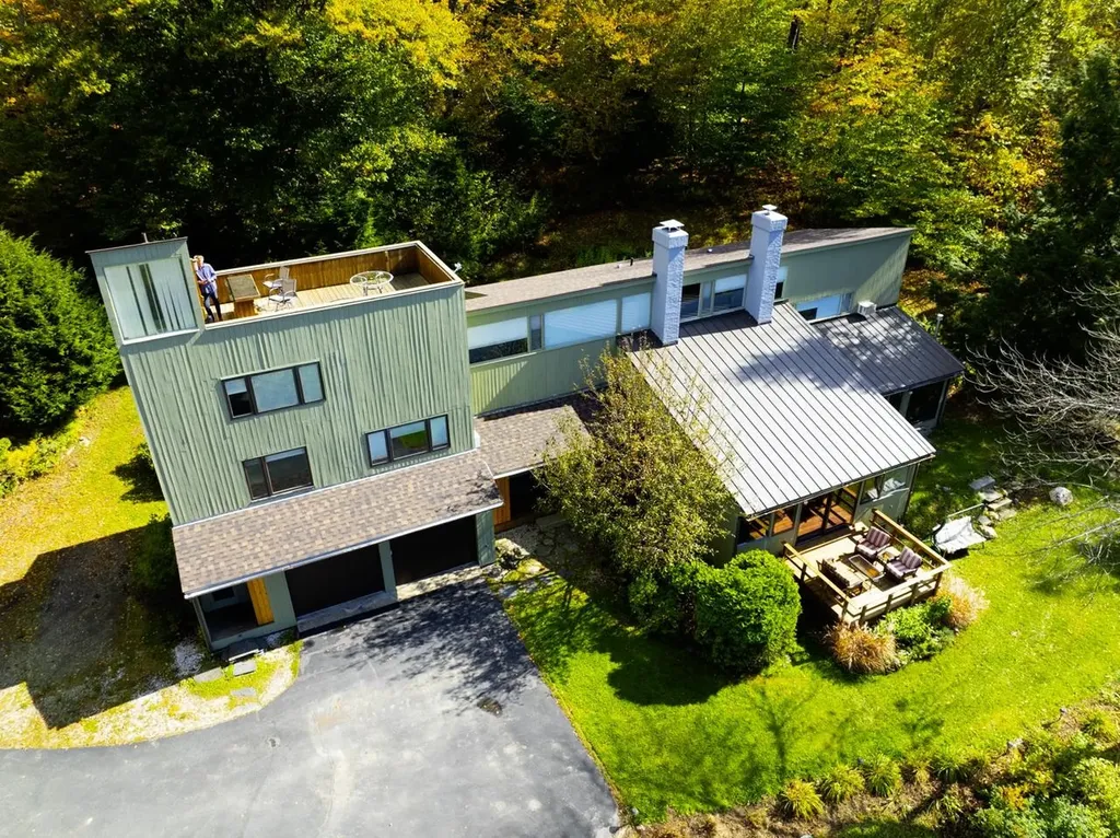 200 Raphael Road Waitsfield VT 05673