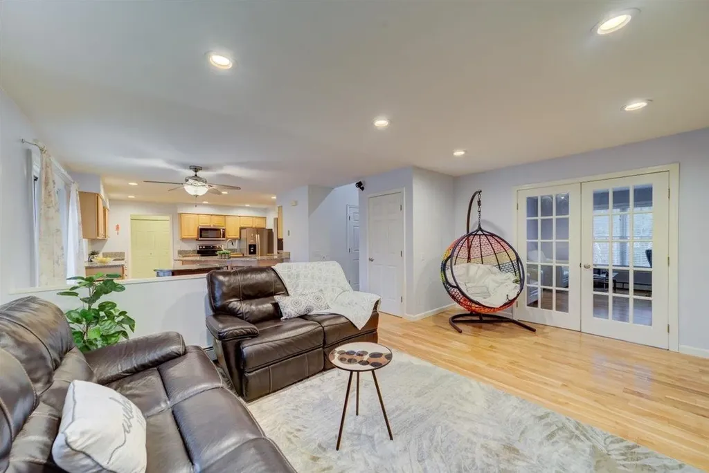 16 Cedar Street Essex VT 05452