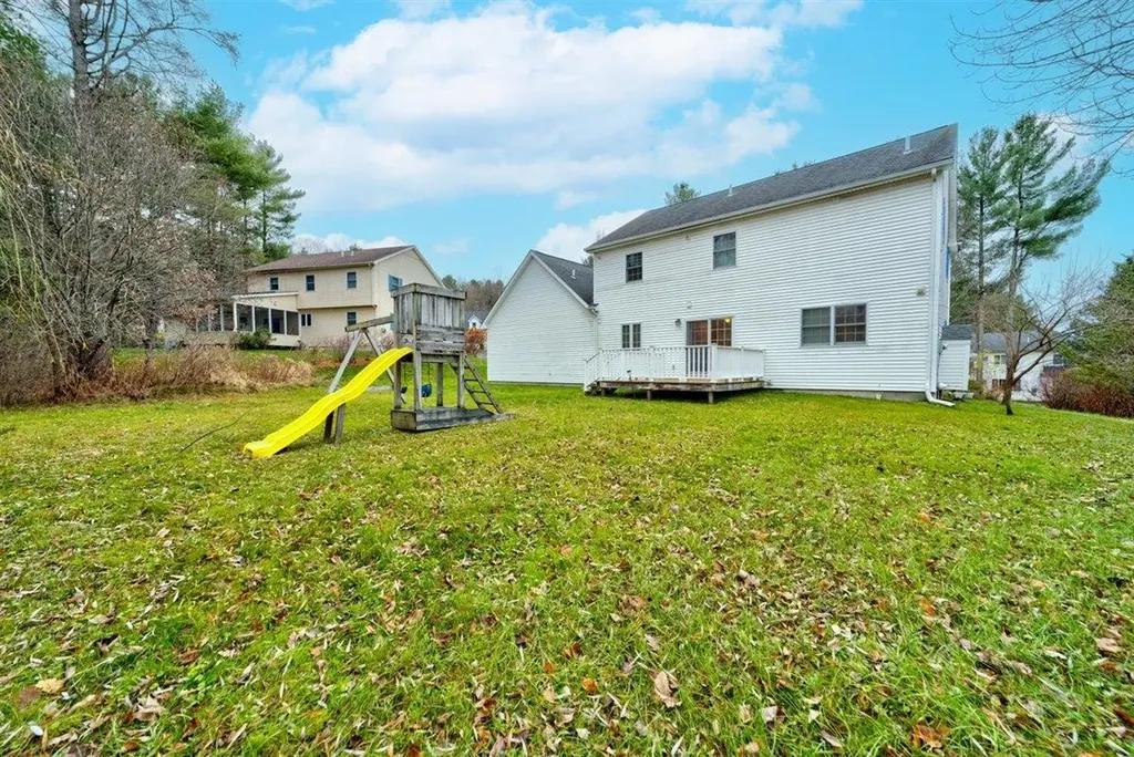 16 Cedar Street Essex VT 05452