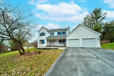 16 Cedar Street Essex VT 05452