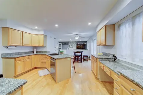 16 Cedar Street Essex VT 05452