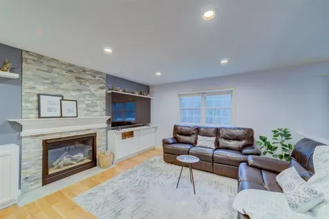 16 Cedar Street Essex VT 05452